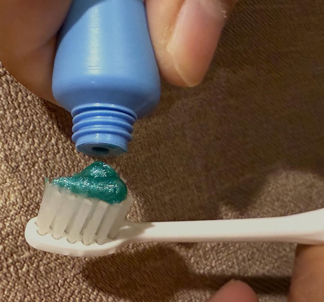 口コミ投稿：スイス発、カラフルな6種類のフルーツフレーバー歯磨きペースト、クラプロックスビー…