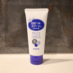 🫧ロゼットゴマージュ クリアピール週2くらいで使ってる角質ケア✨やさしくマッサージするだけで、ポロポロと古い角質が落ちて洗い上がりつるんと仕上がります✨くすみが取れて、化粧水の入りも良くなる…のInstagram画像