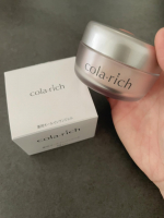 年齢肌が気になるけどライン使いする時間がないし全部揃えると費用もかかる…🤔💭そこでコラリッチのリンクルホワイトジェルを使ってみたよ✨1本で化粧水、乳液、美容液、クリーム、美容オイル、ア…のInstagram画像