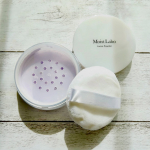 ふんわり透明感を叶えるラベンダーパウダーモイストラボ BBミネラルルースパウダー 30 ラベンダー混合肌の私でも使いやすい、軽いつけ心地のルースパウダー。ラベンダーカラーが肌のくすみを自然に補正…のInstagram画像