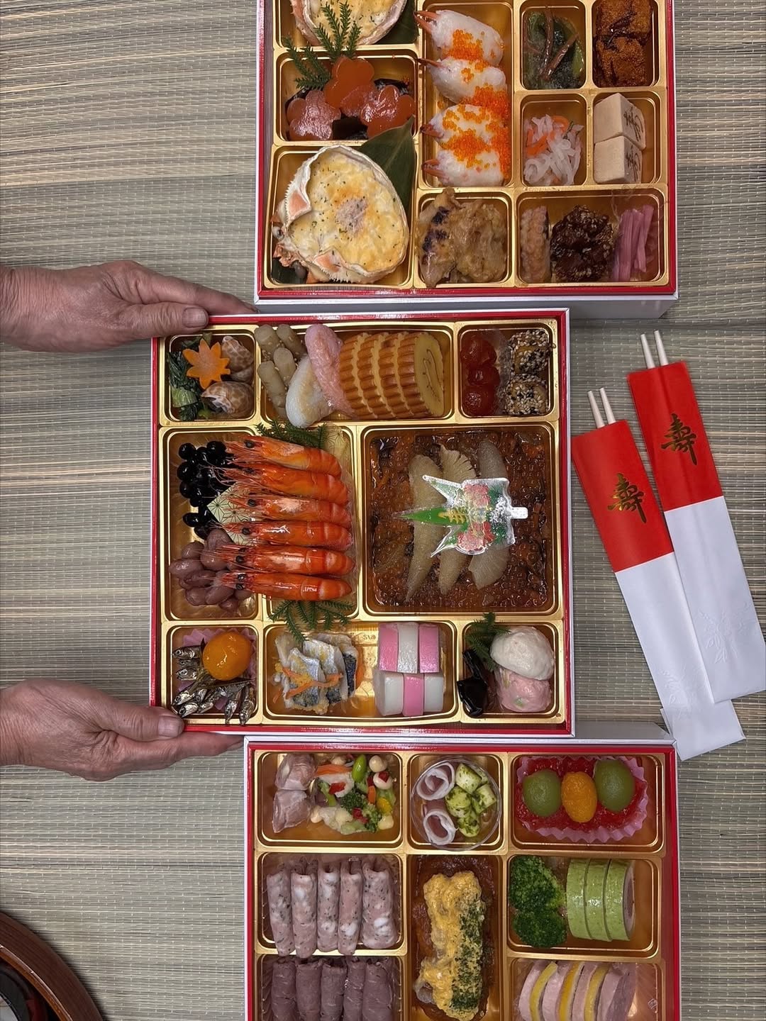 口コミ投稿:🎍✨先取りで2026年の新春おせちをお試し🎍✨蔵王福膳のおせち✍🏻祖父母と一緒にいただい…