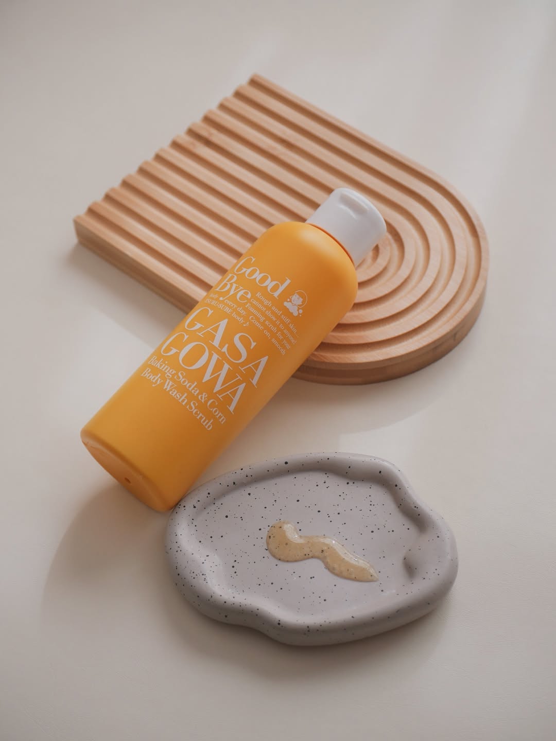 口コミ投稿：✎𓂃 𝘣𝘰𝘥𝘺 𝘴𝘤𝘳𝘶𝘣🧴.•　　@ishizawalab の⸜ 毛穴撫子　重曹洗えるスクラブ ⸝ 🫧　重曹のパ…