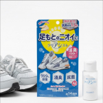 気になる靴の臭いに・・・クリアシスト👌🏻 ̖́-︎1本14g / 約14回分使用量目安▪片足7～9回⚠️振り入れちゃいます〜足汗を吸収し、ムレを軽減するシリカを配合♩特許配合の消臭パウダ…のInstagram画像