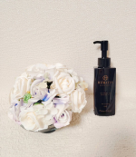 憧れのサラサラ髪へ！株式会社フレアさんの【プリモディーネブラックセラム】を使ってみました。ヘマチンが入っており、傷んだ髪を補修しハリコシを与えてくれます。名前の通り真っ黒のセラムで少し驚…のInstagram画像