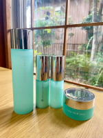 ※30代も後半になり、さらに2人目の子の産後も重なって、肌の変化(もちろん悪い方に🤣)を感じたこの頃。。朝起きるとやたらと顔が脂ぎっているなと感じるのもここ数年のことです。おかしいな、若い頃に…のInstagram画像