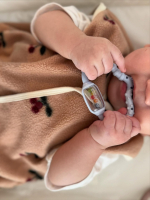 ..＼ オーラルケアは“はじまり”が大事 🦷✨／▪️クラプロックスベビー　歯がため..最初のうちは「歯みがき」って言われても、何からしていいの…？ってなりますよね🥹そんなタイミングで…のInstagram画像