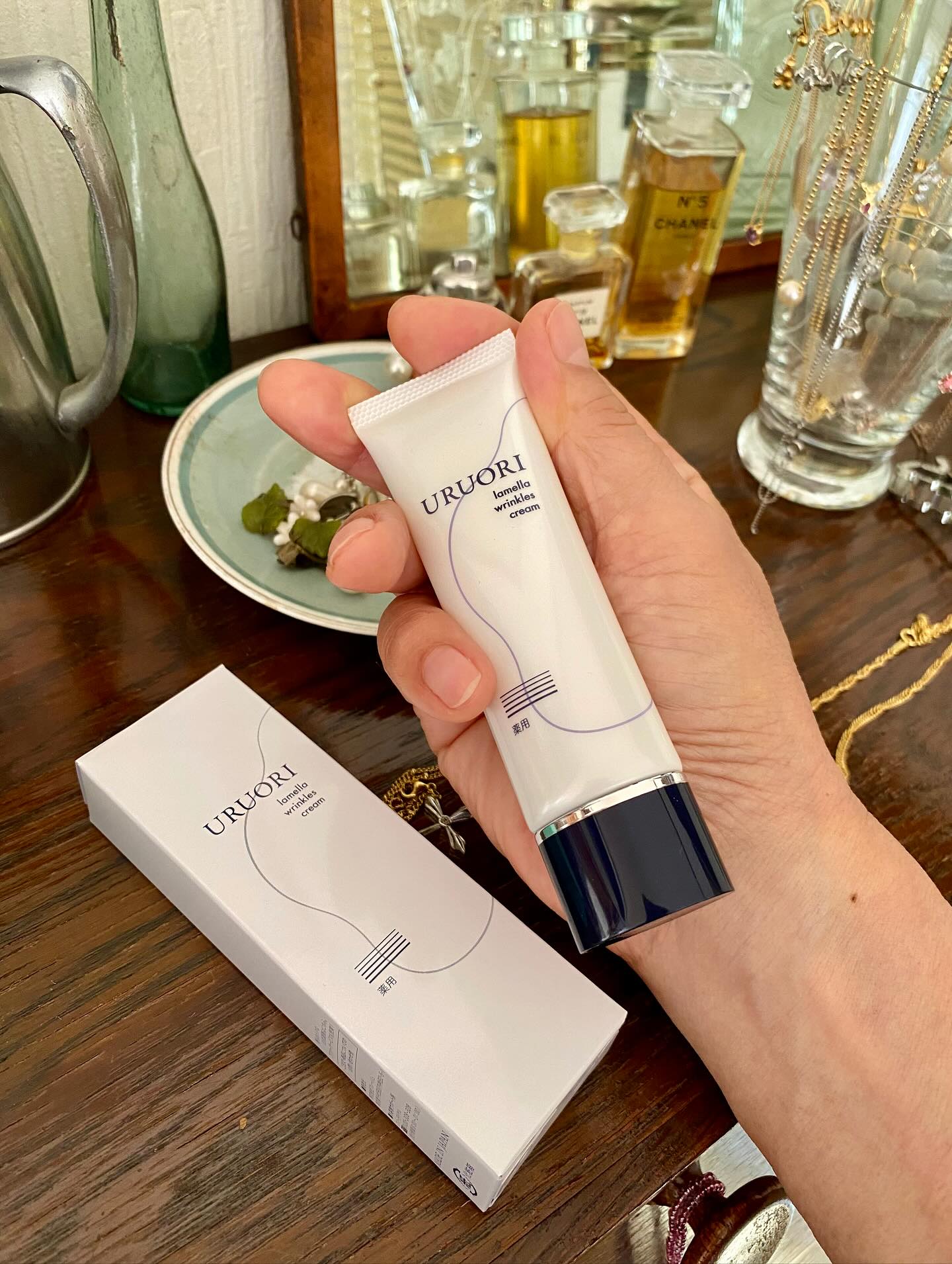 口コミ投稿：..【薬用　ラメラ美白リンクル -潤織uruori-】シワやシミ、肌荒れには保湿が重要💦で…