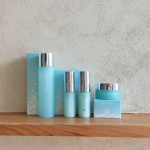 キューサイと言えば「まずい！もう一杯！！」のイメージが強く、青汁しか知りませんでしたが、そのキューサイに基礎化粧品があって、しかもいいらしい・・・ってことで使い始めました。今年はずっと暑かったの&hellip;のInstagram画像