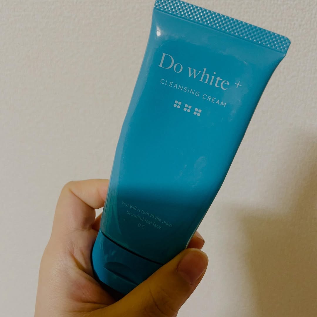 口コミ投稿：薬用天然クレンジング Do White+ チューブタイプは美白3大成分、ビタミンC、アルブチ…