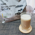 WINZONE ナチュラルプロテインホエイランニング後🏃‍♀️の栄養補給に飲んでいます。グラスフェッドホエイ100%無添加で素材本来の味にこだわって作られています。トップアスリートも安心のアン…のInstagram画像