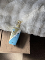 👟✍🏻バスタイム記録🪟🛁✨この間から使い始めた、アレルジーナ ボディソープが、想像以上によかった…♡ムズムズ・かゆみが気になる肌に働きかけてくれる“抗ヒスタミン成分（ジフェンヒドラミン塩…のInstagram画像