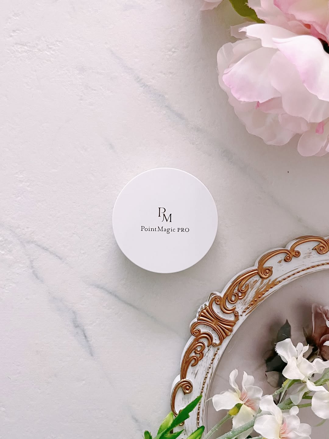 口コミ投稿：毛穴悩みってずーっとない？？？😱⁡⁡⁡若い頃はニキビ、年齢上がるとシミに悩まされて…