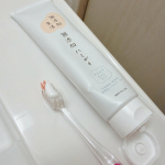 最近、口に入れるものはできるだけ安心できるものを選びたいなと思い、「無添加生活 無添加ハミガキ」を使い始めました🌱まず嬉しかったのが、&ldquo;7つのフリー処方&rdquo; という点。フッ素・石油系界面活性剤・合成&hellip;のInstagram画像