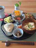 .もう11月も終盤に近づき、来年のカレンダーもちらほらあっと言う間に今年も終わり！早いなぁー💦そして、今日11/24は和食の日と言うことで 2026年度版 日本の「伝統食育暦」中身をチラ…のInstagram画像