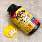 最近、朝起きてもすぐに考えごとが始まって、 気づけばバタバタしたまま1日が終わる日が多い☕️💻 ちゃんと食事をとってるつもりでも、 忙しい日が続くとどうしても栄養が偏りがち。  そんな時に取り入れ…のInstagram画像