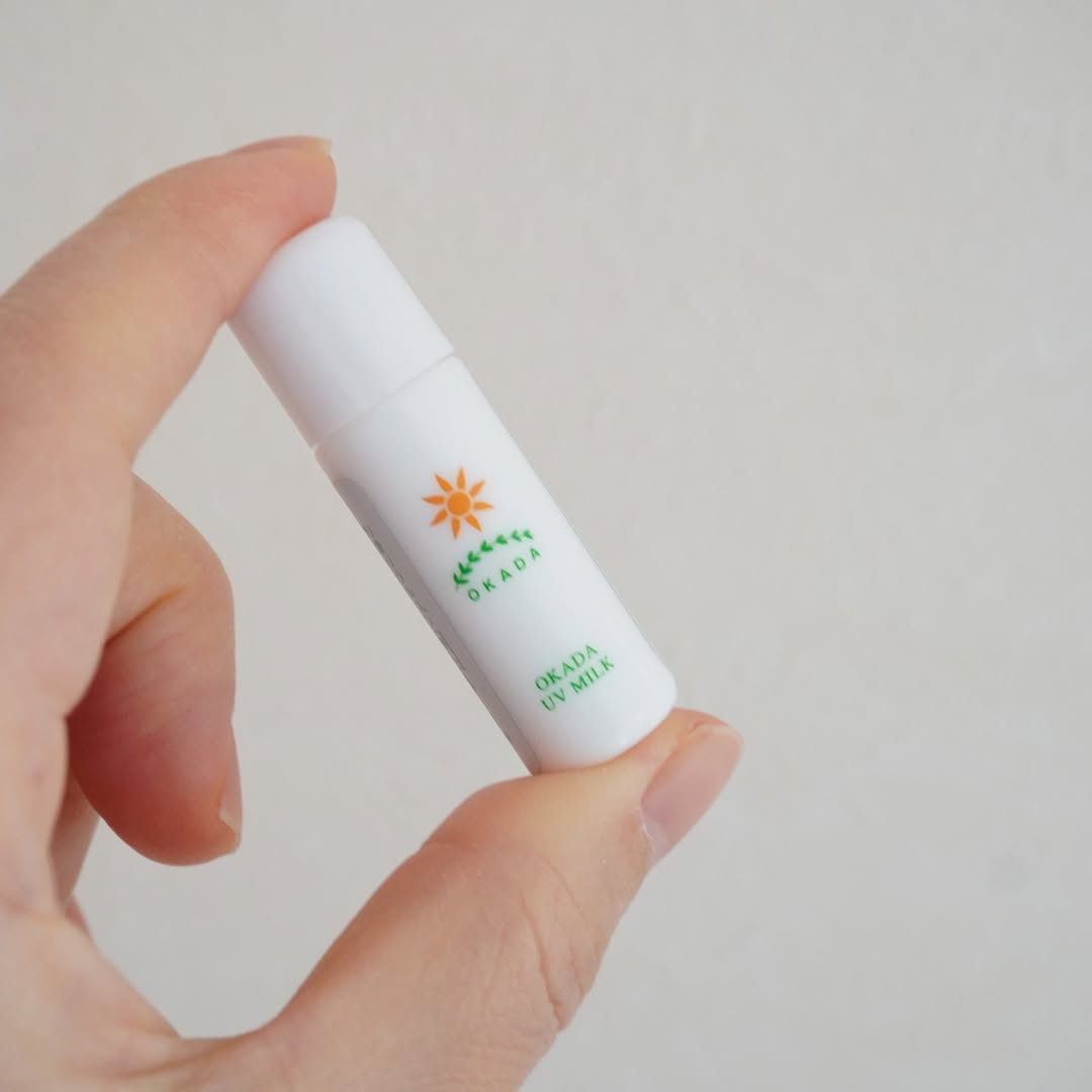 口コミ投稿：@mutenka_okada 岡田ＵＶミルクミニサイズ５g旅行の際に携帯できるサイズ感が気に入…