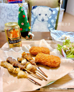 🍗🍺🍗Dinner☺️🍗🍺⁡#しろい妖精さん を見て、うちにもしろいのがかつて君臨していたのでどうしてもやってみたくなりました。⁡しかしウチのしろいのは故人（故犬🐶⁉️）なので合成です🤣し&hellip;のInstagram画像