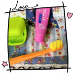 クラプロックスビーユーシリーズトラベルセット クラプロックスビーユー💗実はお気に入りのトラベルセットなの❣️コンパクトで見た目も可愛いし、ポーチに入る大きさなので持ち…のInstagram画像