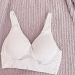 🤍︎︎︎︎︎︎☑︎Lierrey マグネライフウェア ナイトブラ..寝ている間もバストラインをキープ＆磁気のチカラで背中のハリを緩和✨️そんな素敵なLierreyナイトブラです‪🧡‬‪.&hellip;のInstagram画像