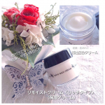 馬油&times;スクワラン配合の保湿クリームリモイストクリーム〈リッチタイプ〉を使ってみました😊濃厚でなめらかなこっくりとしたクリームはのびがよくしっとりなのにべたつかない使用感🙆気になる特有の&hellip;のInstagram画像