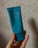 Do White＋肌に優しい天然クレンジング美容成分で洗うからとっても肌に優しく肌の水分を奪わない。水水しい仕上がりにダブル洗顔不要だから、洗顔いらずですごく楽です透明のジェルタイプのク&hellip;のInstagram画像