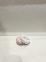 アンジエンドのピンクプライマー使ってみたよ💗 &ldquo;ふわサラ&rdquo;質感で塗るだけで自然にトーンアップ✨ 毛穴・小じわ・くすみもふんわりカバーして、1日中サラサラ肌をキープしてくれるのが嬉しい👏 軽いのに崩れに&hellip;のInstagram画像