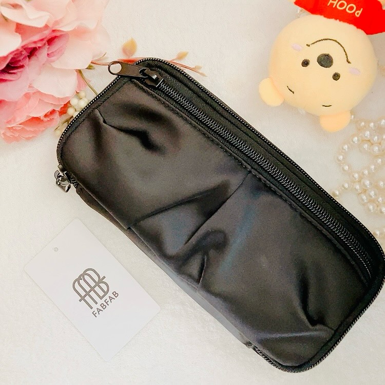 口コミ投稿：「FABFAB ペンケース ドレープタイプ」目を引く光沢感のあるドレープデザインに加え…