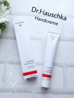 Dr.ハウシュカ　ハンドクリーム🌟こちらオーガニック認証のDr.ハウシュカ　ハンドクリーム。合成香料・着色料・保存料フリーで100％天然由来の処方です！シンプルなチューブタイプで密閉されてお&hellip;のInstagram画像