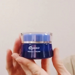 .乾燥肌の加齢肌。シミ・シワ・タルミ・クスミに悩んでいます。集中ケアしたくて、目元口元に部分用のマイクロニードルパッチを使う事も多いです。でも、ケアしたい部分が多すぎて・・・追いつかない😭&hellip;のInstagram画像