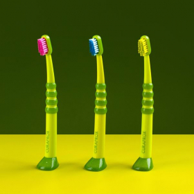 「クラプロックスベビー　歯ブラシ（株式会社クラデンジャパン）」の商品画像の4枚目