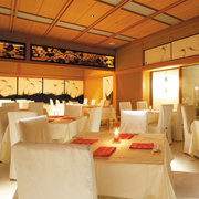 『銀座・花蝶』 伝統と現代アートが見事に調和した料亭スタイルレストランの商品画像