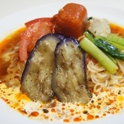 「氷冷・夏色トマト冷麺（太陽のトマト麺）」の商品画像