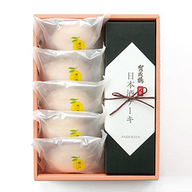 「賀茂鶴日本酒ケーキ＆レモンケーキ（株式会社アンデルセン）」の商品画像