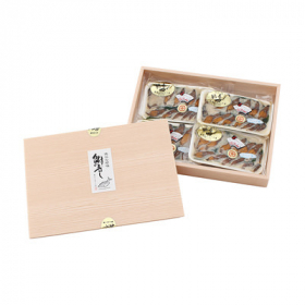 「天然ニゴロ鮒寿司スライスミニ４個箱入り〔150g×4個〕（株式会社ふるさとサービス）」の商品画像の4枚目