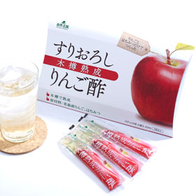 すりおろし木樽熟成りんご酢の商品画像